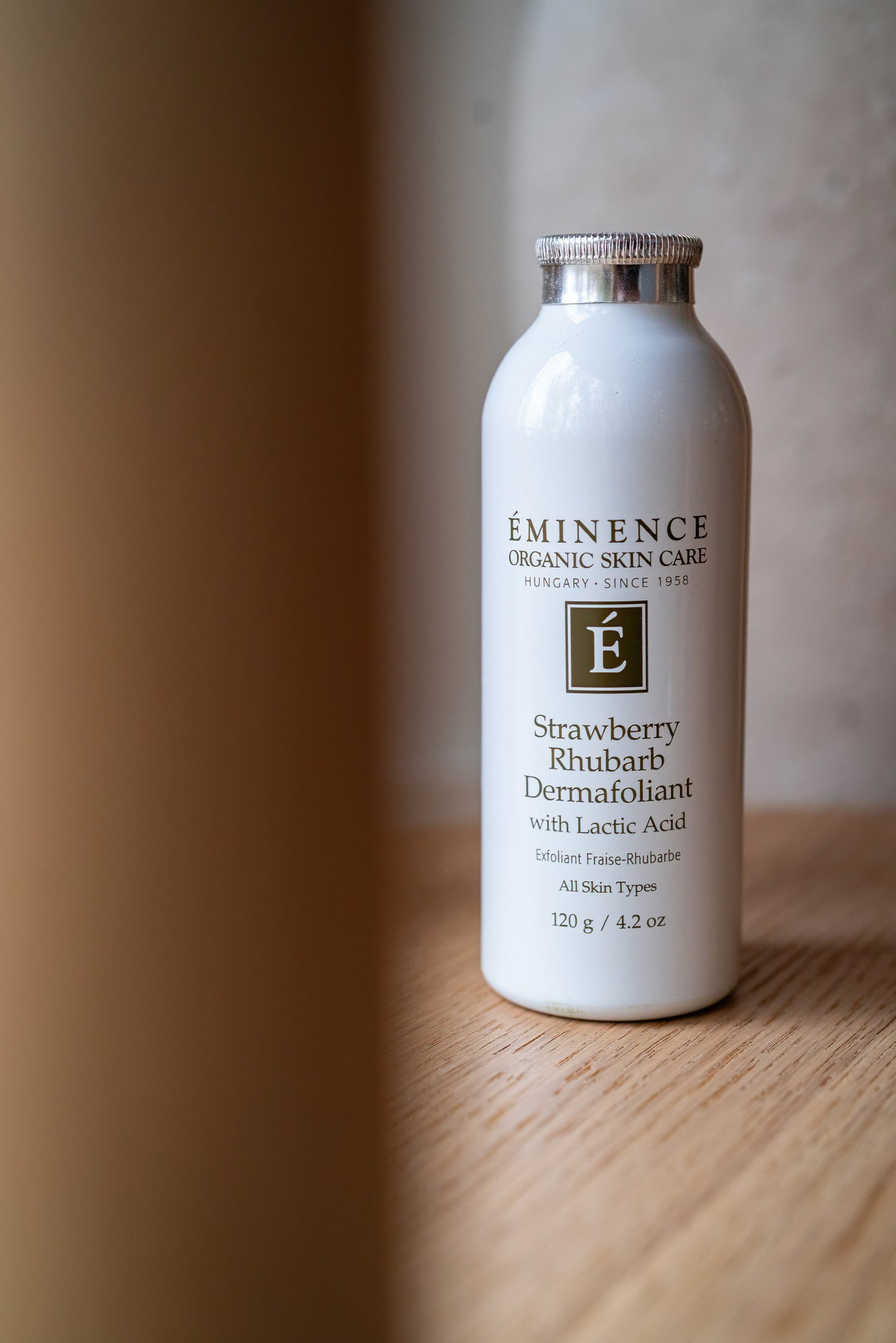 Eminence Organic Skin Care Strawberry Rhubarb Dermafoliant